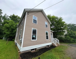 90 Turner Ave, Pittsfield, Massachusetts, 3 Bedrooms Bedrooms, 7 Rooms Rooms,1 BathroomBathrooms,Residential,For Sale,Turner Ave,73395726