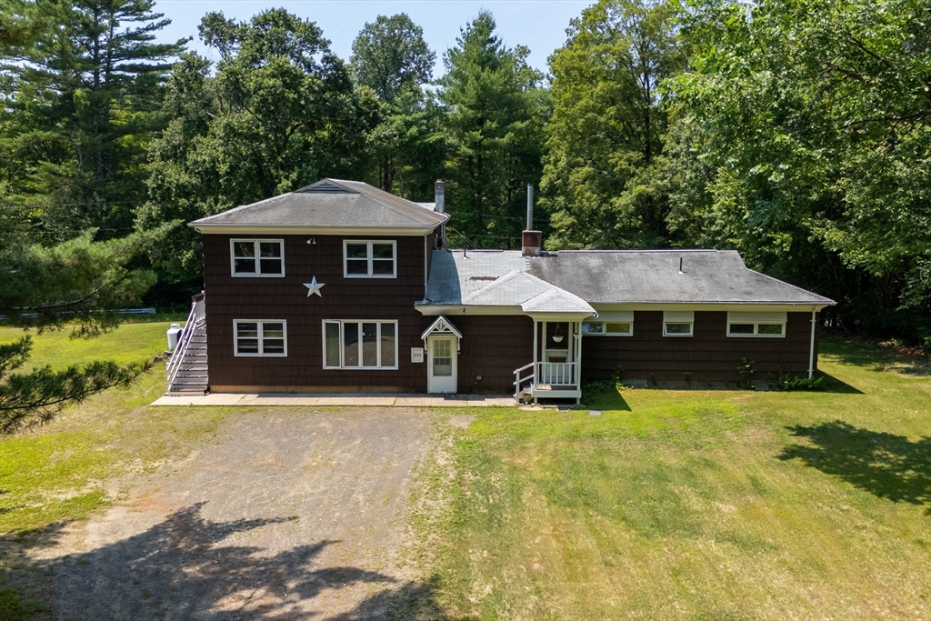 595 Bardwell St, Belchertown, Massachusetts, 5 Bedrooms Bedrooms, 15 Rooms Rooms,3 BathroomsBathrooms,Residential Income,For Sale,Bardwell St,73401304