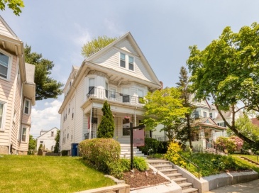 25 Congreve St, Boston, Massachusetts, 7 Bedrooms Bedrooms, 19 Rooms Rooms,3 BathroomsBathrooms,Residential Income,For Sale,Congreve St,73388502