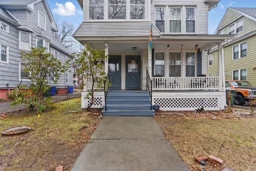 139-141 Magnolia Ter, Springfield, Massachusetts, 6 Bedrooms Bedrooms, 14 Rooms Rooms,2.5 BathroomsBathrooms,Residential Income,For Sale,Magnolia Ter,73376801