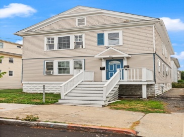 114 Capen St., Medford, Massachusetts, 4 Bedrooms Bedrooms, 10 Rooms Rooms,2 BathroomsBathrooms,Residential Income,For Sale,Capen St.,73402296