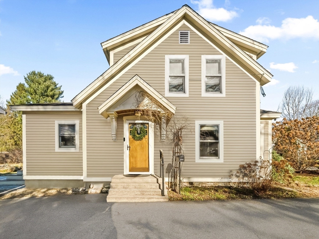 1828 Main St, Concord, Massachusetts, 2 Bedrooms Bedrooms, 5 Rooms Rooms,2 BathroomsBathrooms,Residential,For Sale,Main St,73459720