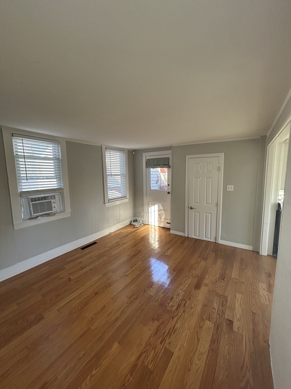 41 Union St, Rockland, Massachusetts, 1 Bedroom Bedrooms, 1 Room Rooms,1 BathroomBathrooms,Residential Lease,For Rent,Union St,73459982