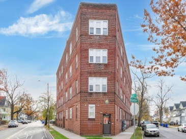 192-198 White St, Springfield, Massachusetts, 23 Bedrooms Bedrooms, 68 Rooms Rooms,21 BathroomsBathrooms,Residential Income,For Sale,White St,73459983