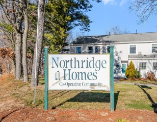 98 Northridge Rd, Beverly, Massachusetts, 3 Bedrooms Bedrooms, 6 Rooms Rooms,1.5 BathroomsBathrooms,Residential,For Sale,Northridge Rd,73460019