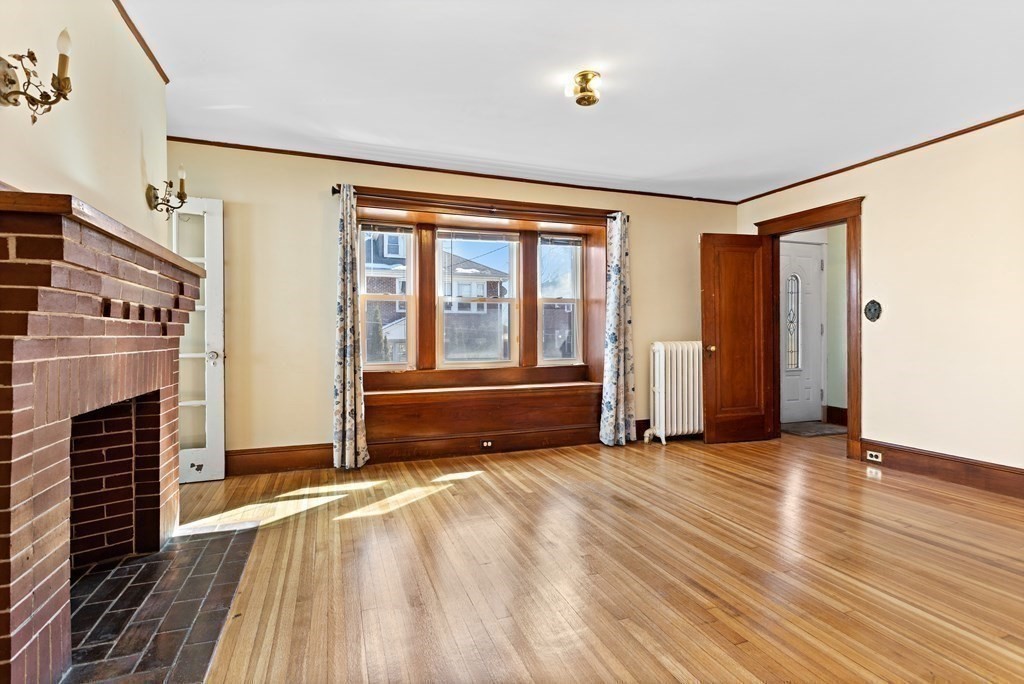 64 Beaumont St, Boston, Massachusetts, 2 Bedrooms Bedrooms, 6 Rooms Rooms,1 BathroomBathrooms,Residential Lease,For Rent,Beaumont St,73460037
