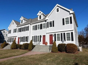 132 Howe St, Natick, Massachusetts, 2 Bedrooms Bedrooms, 6 Rooms Rooms,2.5 BathroomsBathrooms,Residential Lease,For Rent,Howe St,73460055