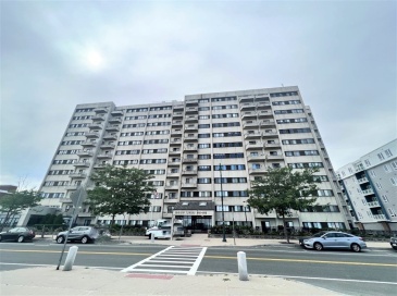 510 Revere Beach Blvd, Revere, Massachusetts, 2 Bedrooms Bedrooms, 4 Rooms Rooms,2 BathroomsBathrooms,Residential Lease,For Rent,Revere Beach Blvd,73404345