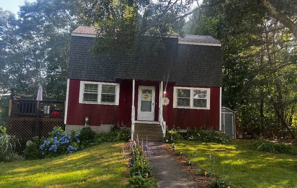 9 Tri Town Cir, Mashpee, Massachusetts, 3 Bedrooms Bedrooms, 5 Rooms Rooms,1.5 BathroomsBathrooms,Residential Lease,For Rent,Tri Town Cir,73431906