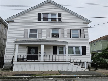 128 Nash Rd, New Bedford, Massachusetts, 6 Bedrooms Bedrooms, 15 Rooms Rooms,3 BathroomsBathrooms,Residential Income,For Sale,Nash Rd,73392069