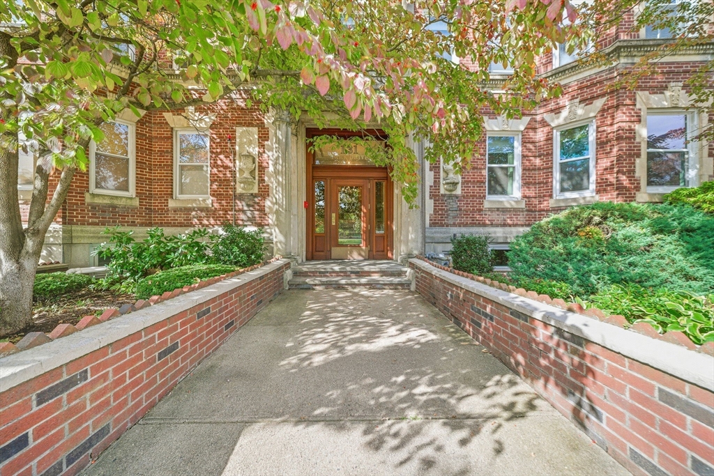 131 Park Dr, Boston, Massachusetts, 2 Rooms Rooms,1 BathroomBathrooms,Residential Lease,For Rent,Park Dr,73452652