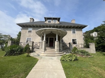 700 Franklin St, Melrose, Massachusetts, 3 Bedrooms Bedrooms, 6 Rooms Rooms,1 BathroomBathrooms,Residential Lease,For Rent,Franklin St,73450348