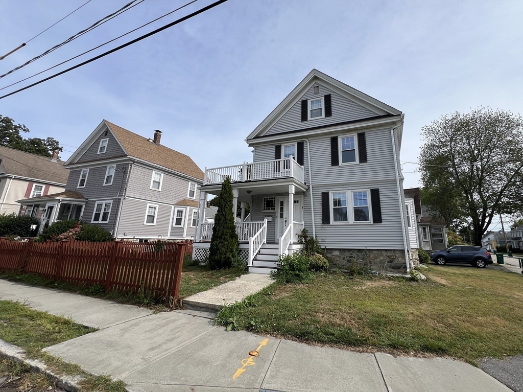 1 Prospect Ave, Norwood, Massachusetts, 3 Bedrooms Bedrooms, 6 Rooms Rooms,1.5 BathroomsBathrooms,Residential Lease,For Rent,Prospect Ave,73428139