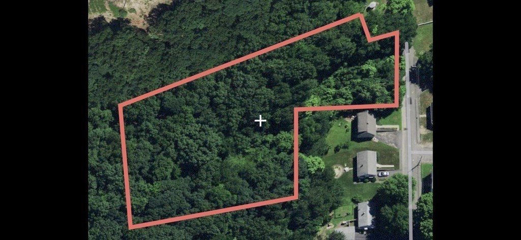 32 North St, South Hadley, Massachusetts, ,Land,For Sale,North St,73420782