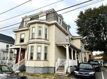 27 W 5th St, Lowell, Massachusetts, 7 Bedrooms Bedrooms, 14 Rooms Rooms,3 BathroomsBathrooms,Residential Income,For Sale,W 5th St,73433528