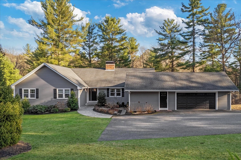 148 Pine Street, Dover, Massachusetts, 4 Bedrooms Bedrooms, 9 Rooms Rooms,2.5 BathroomsBathrooms,Residential,For Sale,Pine Street,73351474