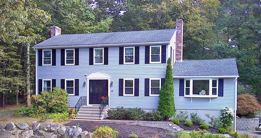 16 Birch Dr, Sterling, Massachusetts, 4 Bedrooms Bedrooms, 8 Rooms Rooms,2.5 BathroomsBathrooms,Residential,For Sale,Birch Dr,73408371