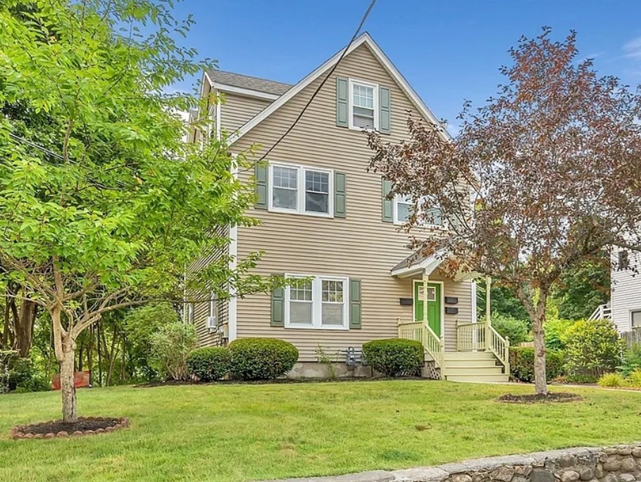 37 Winter, Franklin, Massachusetts, 2 Bedrooms Bedrooms, 4 Rooms Rooms,1 BathroomBathrooms,Residential Lease,For Rent,Winter,73431052