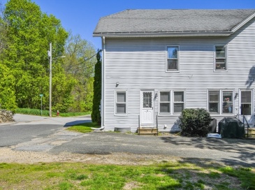 11 Broad Street, Hardwick, Massachusetts, 3 Bedrooms Bedrooms, 5 Rooms Rooms,1 BathroomBathrooms,Residential,For Sale,Broad Street,73378398