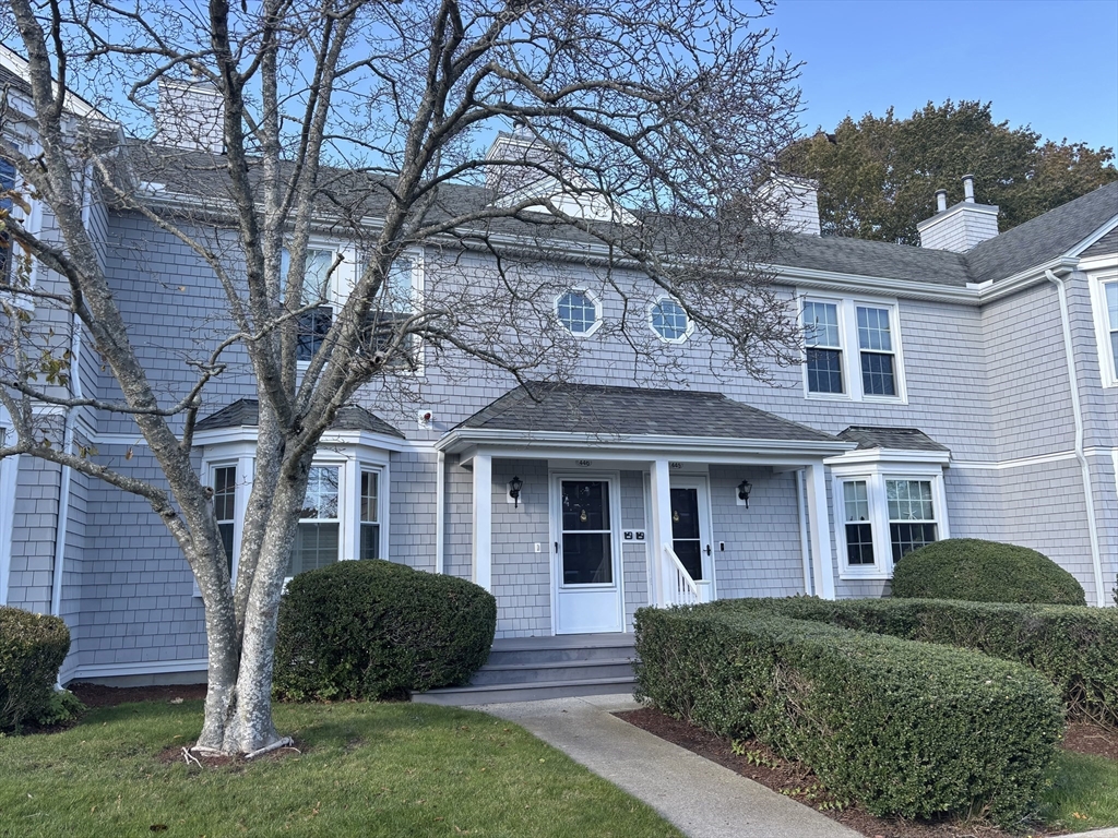 446 Dana Farms, Fairhaven, Massachusetts, 2 Bedrooms Bedrooms, 5 Rooms Rooms,2.5 BathroomsBathrooms,Residential,For Sale,Dana Farms,73447801