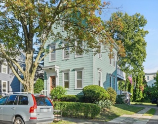 9 Fountain Street, Haverhill, Massachusetts, 5 Bedrooms Bedrooms, 12 Rooms Rooms,2.5 BathroomsBathrooms,Residential Income,For Sale,Fountain Street,73438477