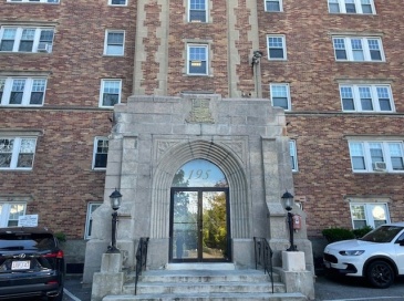 195 Thomas Burgin Parkway, Quincy, Massachusetts, 1 Bedroom Bedrooms, 3 Rooms Rooms,1 BathroomBathrooms,Residential Lease,For Rent,Thomas Burgin Parkway,73444326