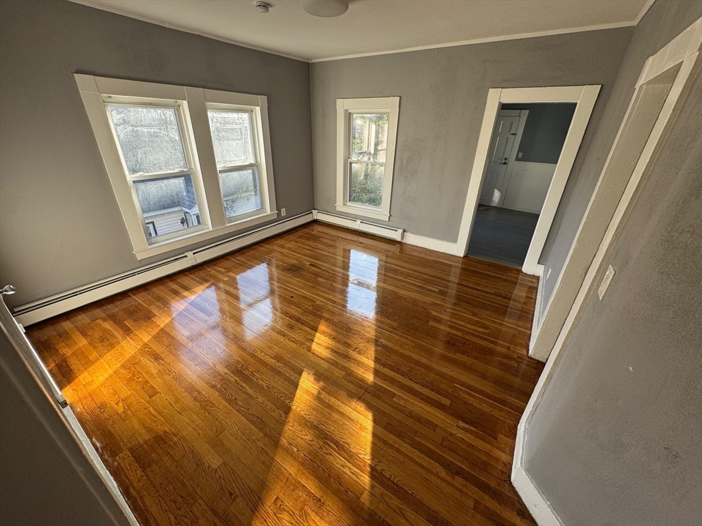 138 Camden Street, Methuen, Massachusetts, 2 Bedrooms Bedrooms, 4 Rooms Rooms,1 BathroomBathrooms,Residential Lease,For Rent,Camden Street,73441835