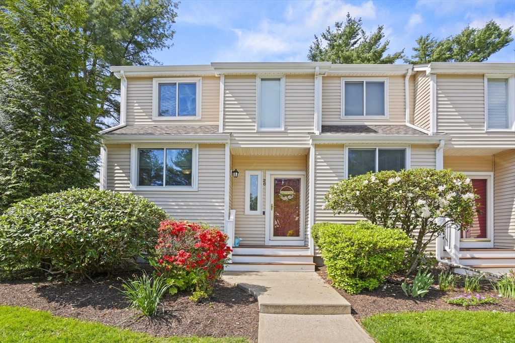 26 Gaslight Ln, Easton, Massachusetts, 2 Bedrooms Bedrooms, 8 Rooms Rooms,1.5 BathroomsBathrooms,Residential,For Sale,Gaslight Ln,73376230