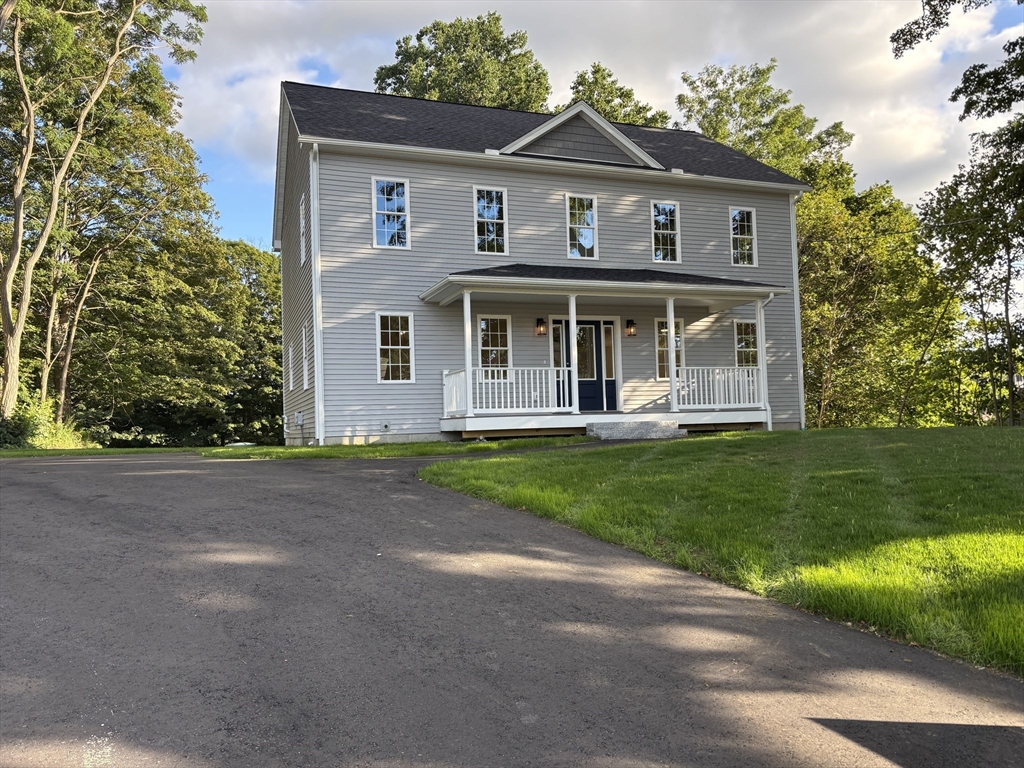 26 1/2 Cherry Street, Spencer, Massachusetts, 3 Bedrooms Bedrooms, 7 Rooms Rooms,2.5 BathroomsBathrooms,Residential,For Sale,Cherry Street,73361424