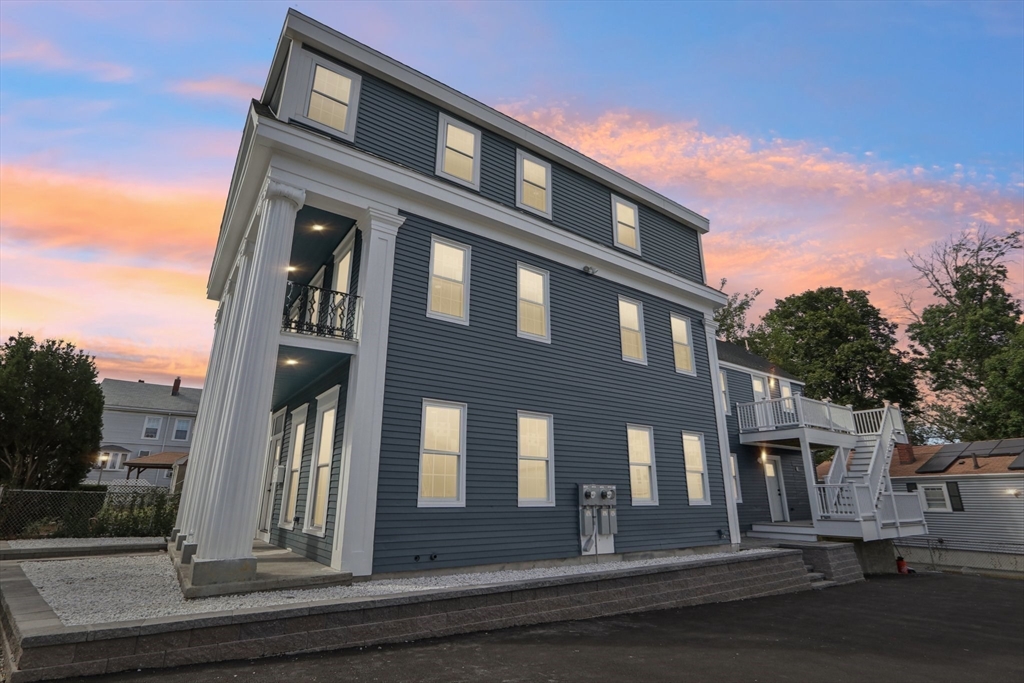 410 Ferry St, Malden, Massachusetts, 6 Bedrooms Bedrooms, 14 Rooms Rooms,5 BathroomsBathrooms,Residential Income,For Sale,Ferry St,73420220