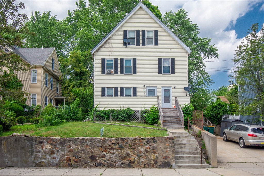 25-29 Chapel St, Norwood, Massachusetts, 6 Bedrooms Bedrooms, 12 Rooms Rooms,3 BathroomsBathrooms,Residential Income,For Sale,Chapel St,73445972