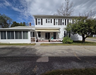 19 Commercial, Palmer, Massachusetts, 5 Bedrooms Bedrooms, 11 Rooms Rooms,2 BathroomsBathrooms,Residential Income,For Sale,Commercial,73433605