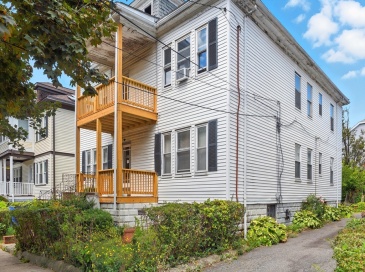 35 Almont St, Boston, Massachusetts, 6 Bedrooms Bedrooms, 12 Rooms Rooms,2 BathroomsBathrooms,Residential Income,For Sale,Almont St,73440698