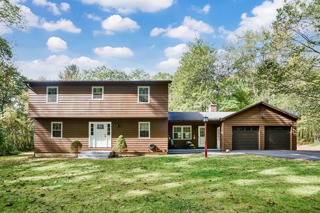 56 Reservoir Rd, Westhampton, Massachusetts, 4 Bedrooms Bedrooms, 8 Rooms Rooms,2.5 BathroomsBathrooms,Residential,For Sale,Reservoir Rd,73437945