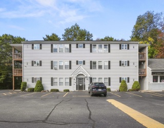 6 Warsaw Ave, Dudley, Massachusetts, 2 Bedrooms Bedrooms, 5 Rooms Rooms,1 BathroomBathrooms,Residential,For Sale,Warsaw Ave,73441431