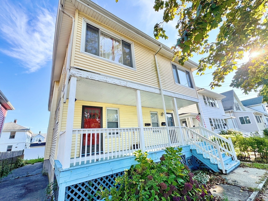 303 Atlantic St, Quincy, Massachusetts, 3 Bedrooms Bedrooms, 6 Rooms Rooms,1 BathroomBathrooms,Residential Lease,For Rent,Atlantic St,73434813