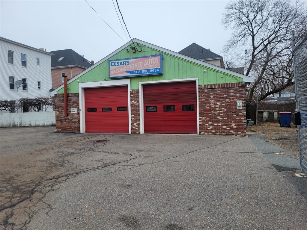 266 North Front St, New Bedford, Massachusetts, ,Commercial Sale,For Sale,North Front St,73345520