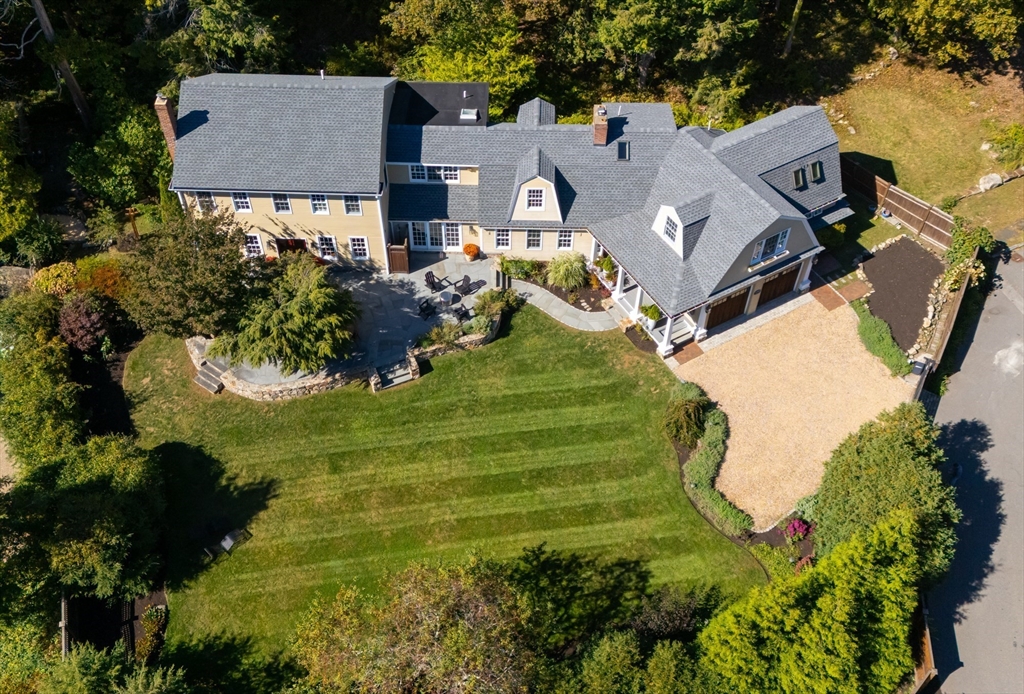 920 Hale St, Beverly, Massachusetts, 5 Bedrooms Bedrooms, 15 Rooms Rooms,4 BathroomsBathrooms,Residential,For Sale,Hale St,73439900