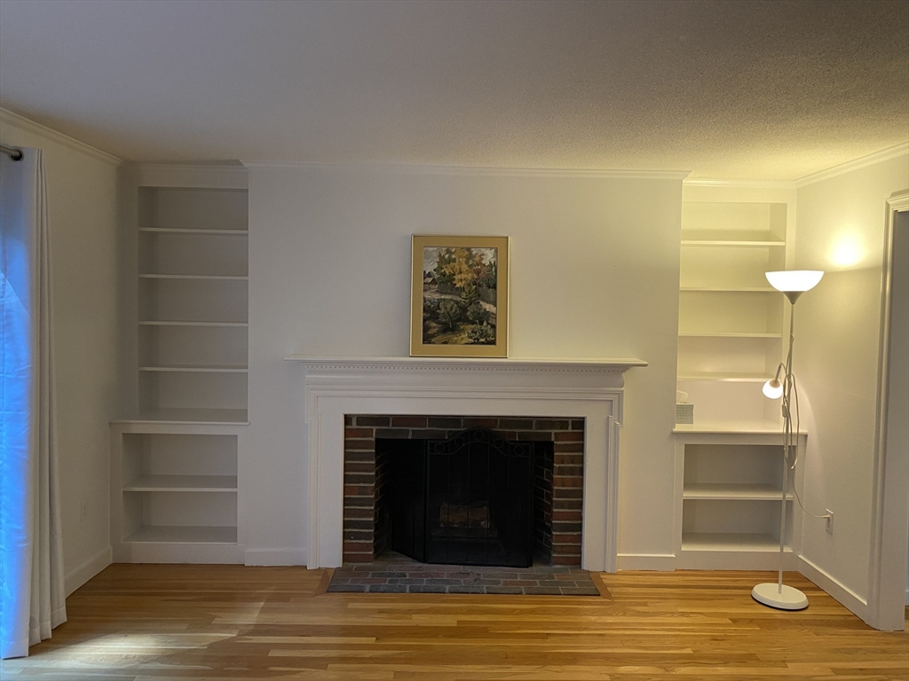 7 Bethel Road, Wellesley, Massachusetts, 2 Bedrooms Bedrooms, 5 Rooms Rooms,1.5 BathroomsBathrooms,Residential Lease,For Rent,Bethel Road,73416339