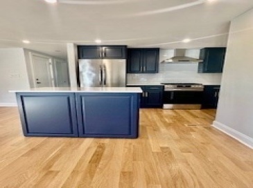 100 Gladeside Avenue, Boston, Massachusetts, 3 Bedrooms Bedrooms, 5 Rooms Rooms,1 BathroomBathrooms,Residential Lease,For Rent,Gladeside Avenue,73327035