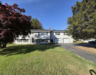 321 Bay Road, Easton, Massachusetts, 3 Bedrooms Bedrooms, 9 Rooms Rooms,2 BathroomsBathrooms,Residential,For Sale,Bay Road,73436908