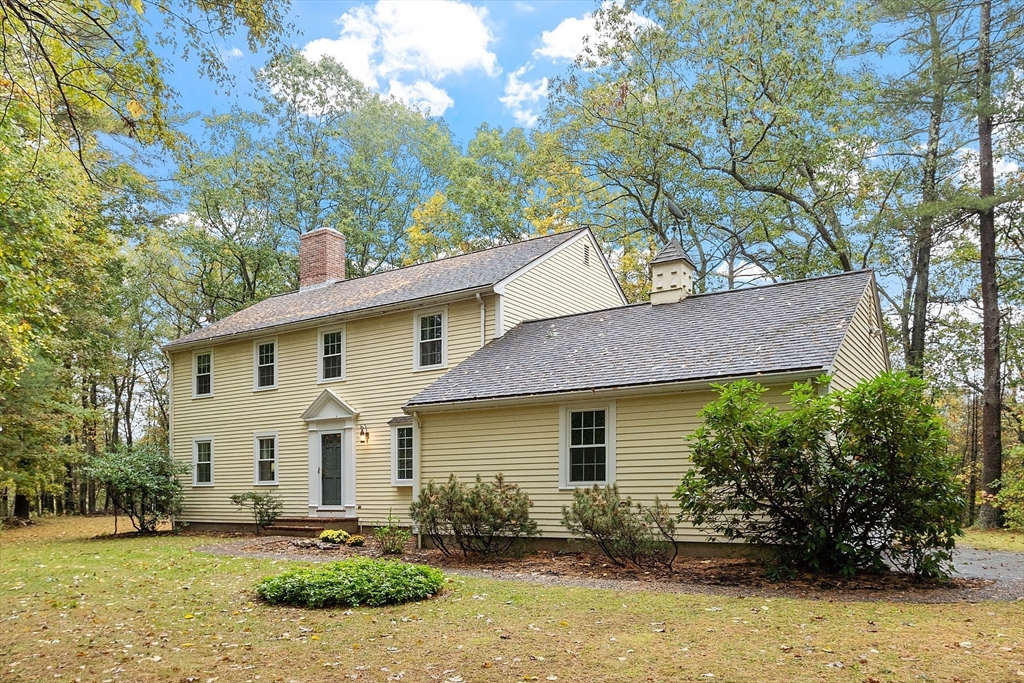 31 Herrick Road, Boxford, Massachusetts, 4 Bedrooms Bedrooms, 8 Rooms Rooms,2.5 BathroomsBathrooms,Residential,For Sale,Herrick Road,73444300