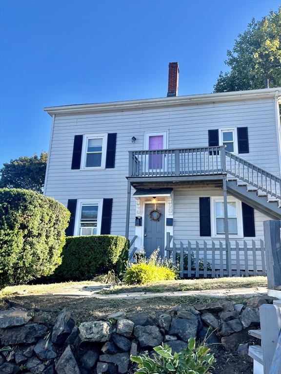 5 Ober St, Salem, Massachusetts, 3 Bedrooms Bedrooms, 5 Rooms Rooms,1 BathroomBathrooms,Residential Lease,For Rent,Ober St,73429890