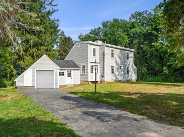 10 Millwood St, Framingham, Massachusetts, 3 Bedrooms Bedrooms, 7 Rooms Rooms,2 BathroomsBathrooms,Residential,For Sale,Millwood St,73410360