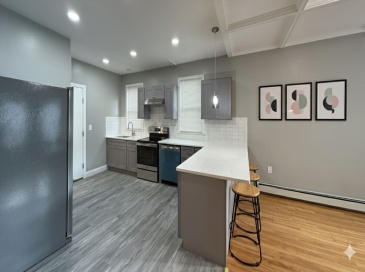 50 Lithgow, Boston, Massachusetts, 3 Bedrooms Bedrooms, 5 Rooms Rooms,2 BathroomsBathrooms,Residential Lease,For Rent,Lithgow,73450208