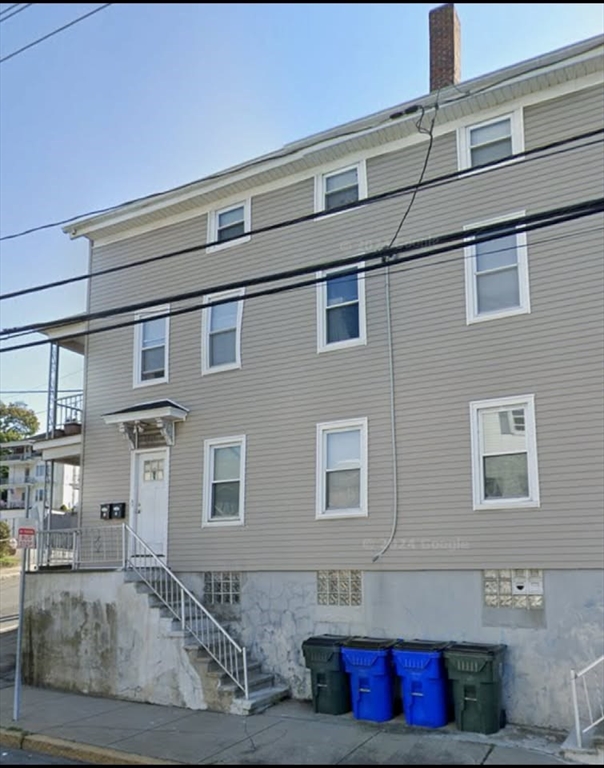 1019 N. Main St, Fall River, Massachusetts, 1 Bedroom Bedrooms, 3 Rooms Rooms,1 BathroomBathrooms,Residential Lease,For Rent,N. Main St,73439782
