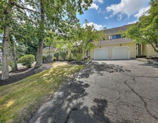 80 Fisher, Cumberland, Rhode Island, 2 Bedrooms Bedrooms, 7 Rooms Rooms,2.5 BathroomsBathrooms,Residential,For Sale,Fisher,73427050