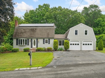 103 Central St, Newbury, Massachusetts, 5 Bedrooms Bedrooms, 12 Rooms Rooms,3 BathroomsBathrooms,Residential,For Sale,Central St,73394596 103 Central St, Newbury, Massachusetts, 5 Bedrooms Bedrooms, 12 Rooms Rooms,3 BathroomsBathrooms,Residential,For Sale,Central St,73394596