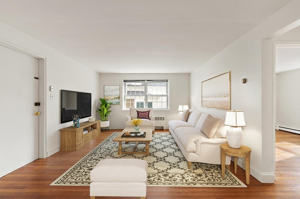 8 Menotomy Rd, Arlington, Massachusetts, 1 Bedroom Bedrooms, 4 Rooms Rooms,1 BathroomBathrooms,Residential Lease,For Rent,Menotomy Rd,73432814