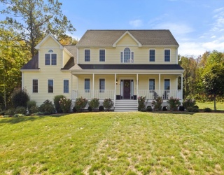 47 Fiske Mill Rd, Upton, Massachusetts, 4 Bedrooms Bedrooms, 8 Rooms Rooms,2.5 BathroomsBathrooms,Residential,For Sale,Fiske Mill Rd,73434493